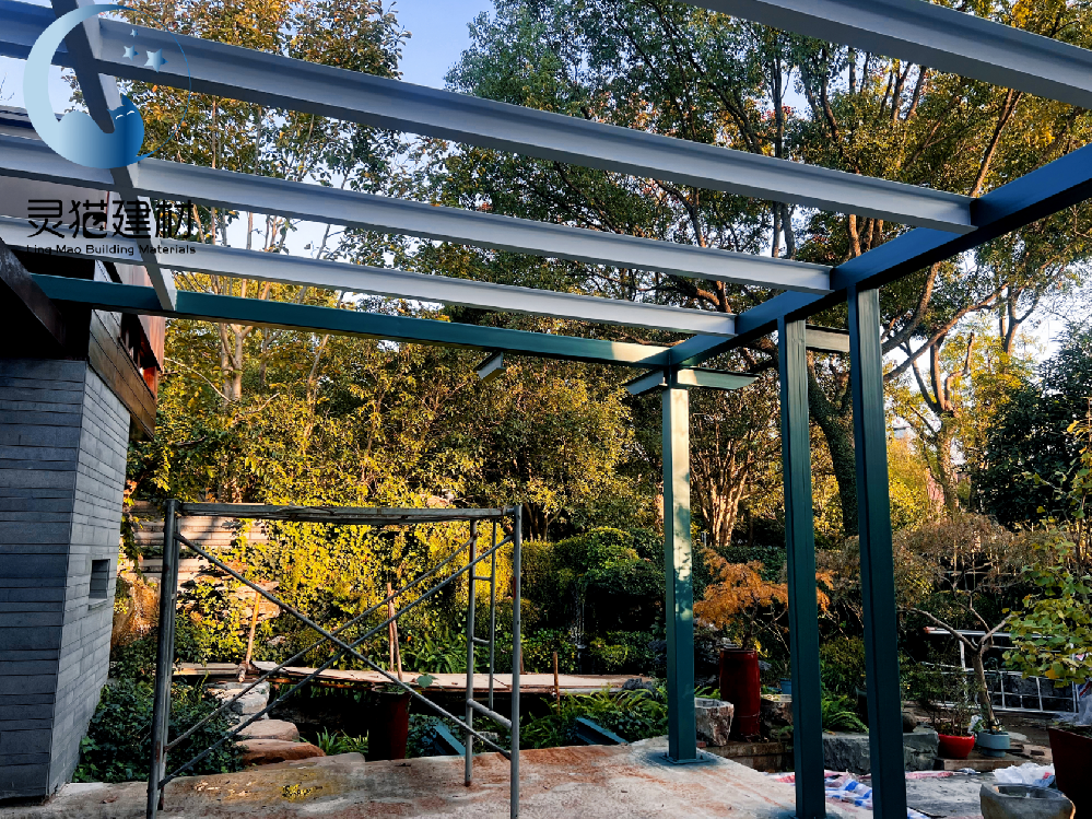 別墅陽(yáng)光房松江項(xiàng)目施工中